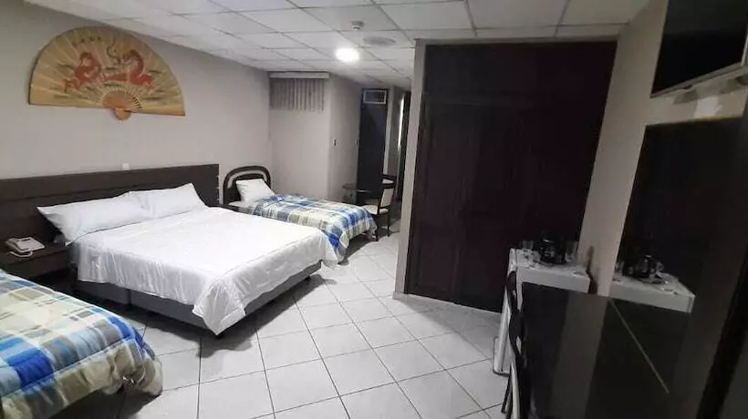 Fotos del hotel Sol De Oro:  9