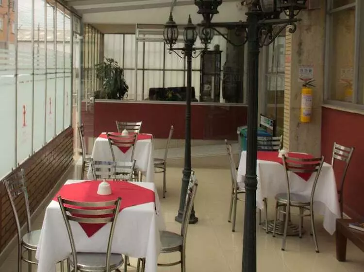 Fotos del hotel Fidenzi:  5