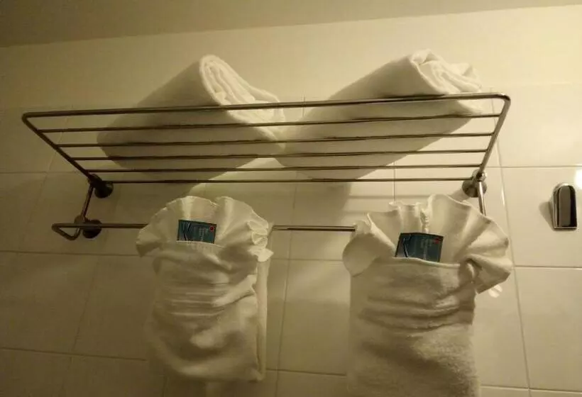 Fotos del hotel Tirreno:  24