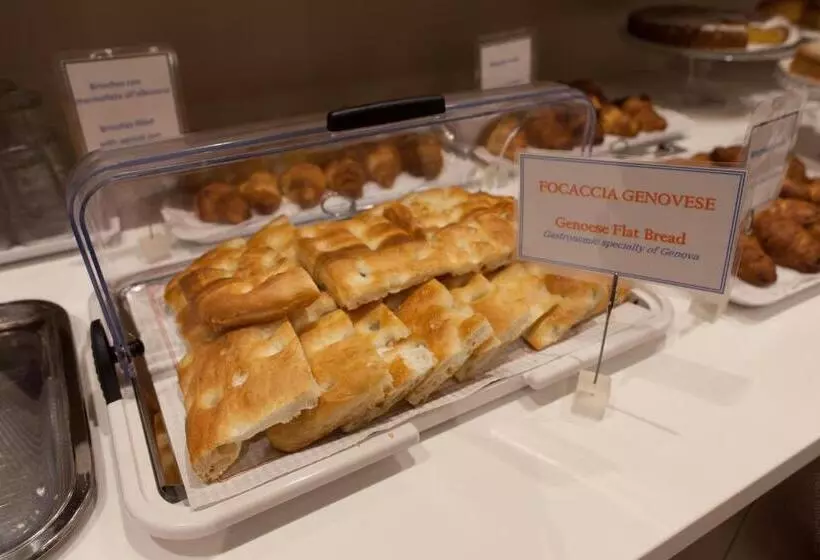 Fotos del hotel Tirreno:  10