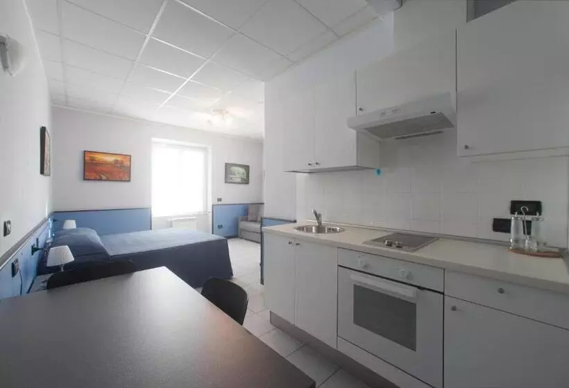 Fotos del hotel Tirreno:  6