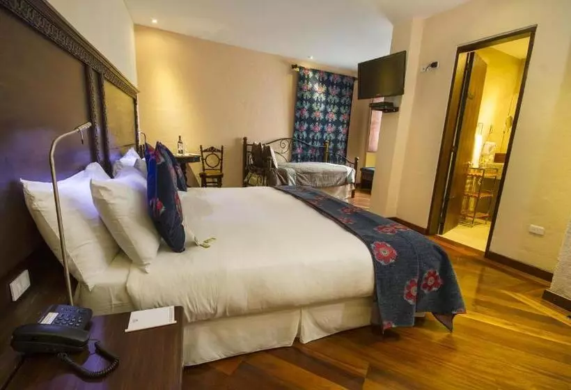 Fotos del hotel La Casona De La Ronda  Boutique & Luxury Apartments:  21