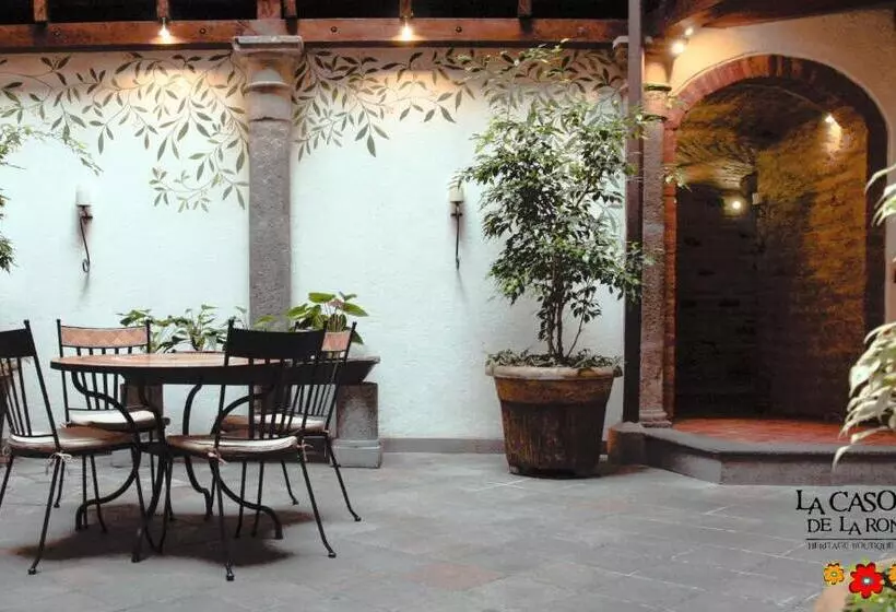 Fotos del hotel La Casona De La Ronda  Boutique & Luxury Apartments:  6