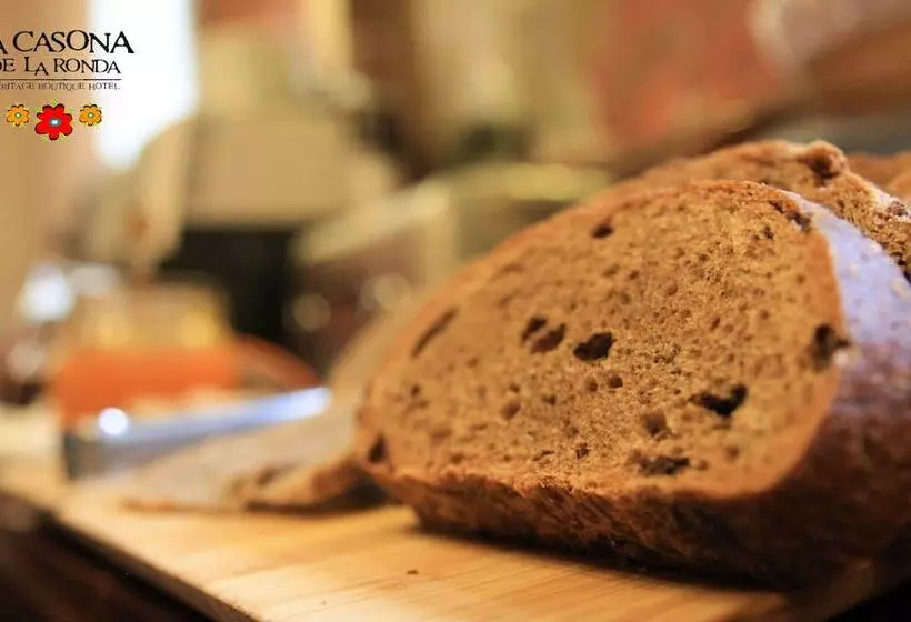 Fotos del hotel La Casona De La Ronda  Boutique & Luxury Apartments:  5