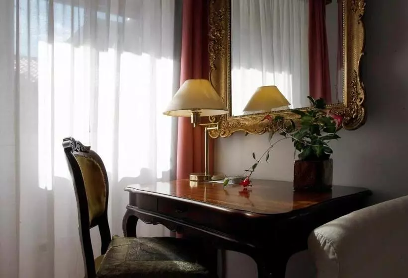 Fotos del hotel Albergo Al Viale:  24