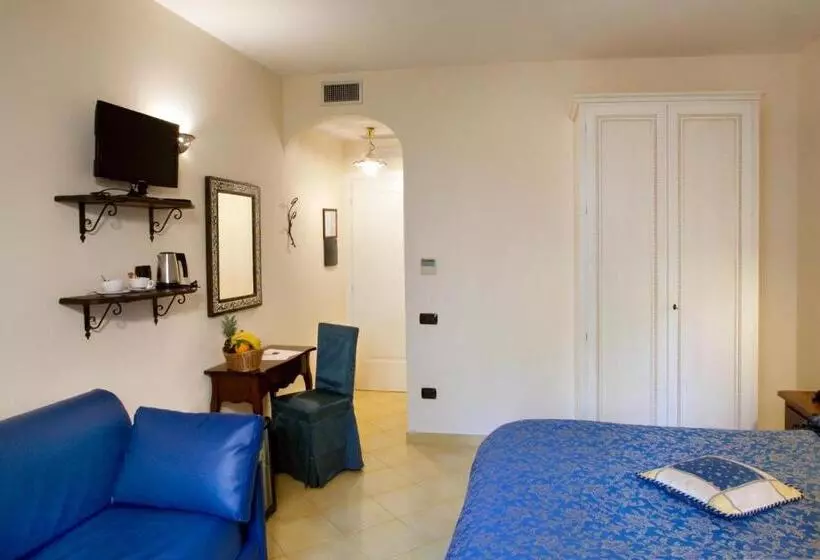 Fotos del hotel L Antico Convitto:  5