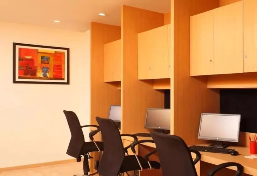 Fotos del hotel Red Fox Hotel, Delhi Airport:  12