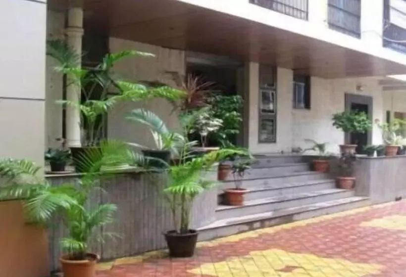 Fotos del hotel Hummingbird Apartments  Saiprasad:  3