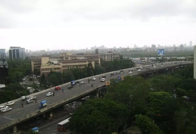 Fotos del hotel Hummingbird Apartments  Saiprasad:  6