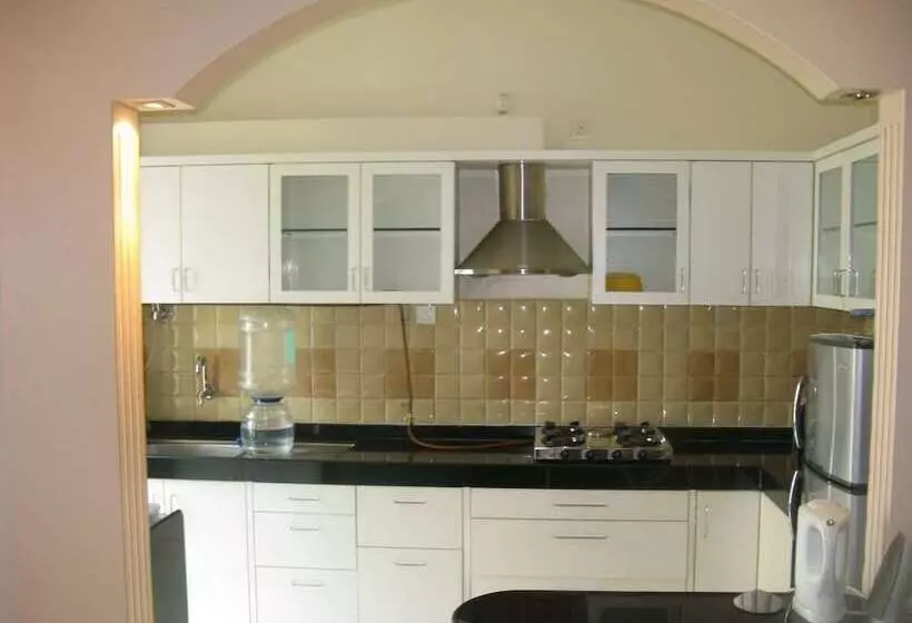 Fotos del hotel Hummingbird Apartments  Saiprasad:  12