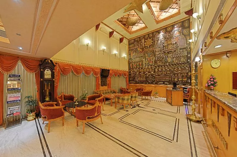 Fotos del hotel Raj Palace:  10
