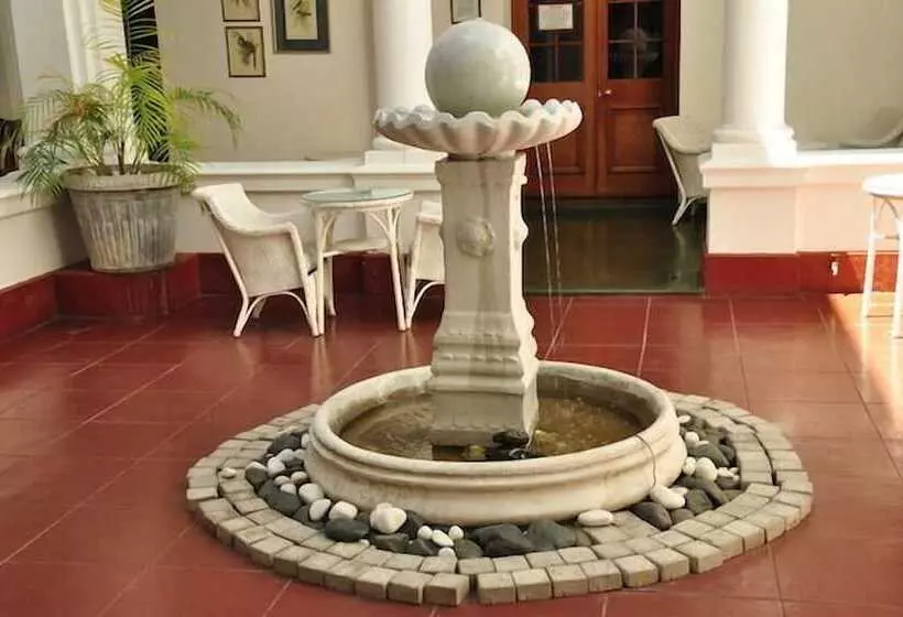 Fotos del hotel The Bulawayo Club:  17