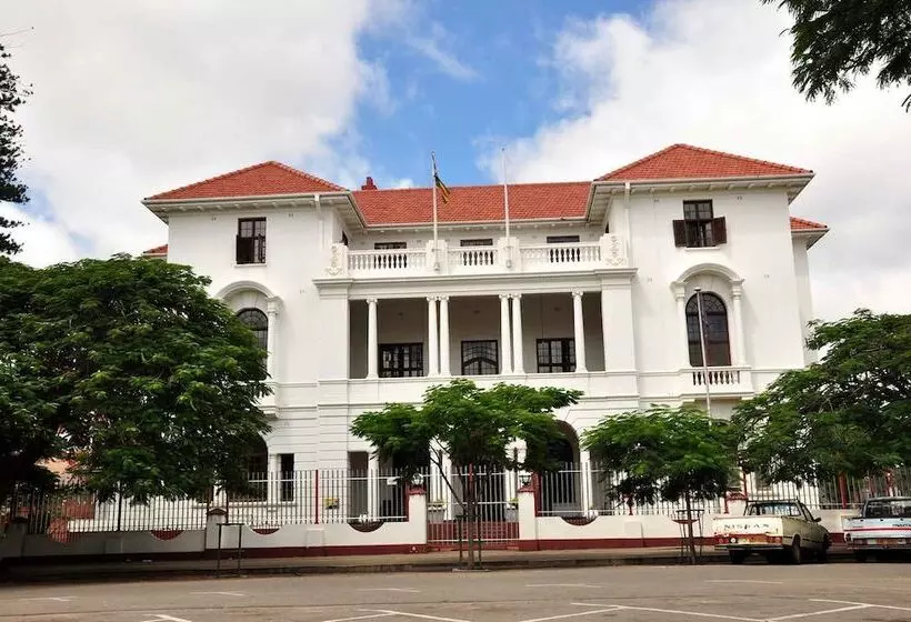 Fotos del hotel The Bulawayo Club:  11