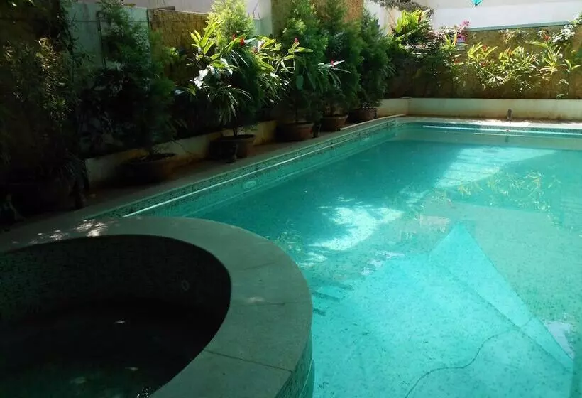 Fotos del hotel Brunton Heights:  2