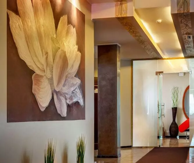 Fotos del hotel Seasons Spa Boutique:  2