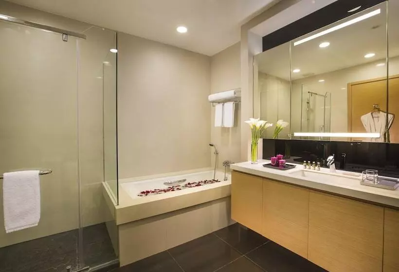 Fotos del hotel Somerset Grand Central Dalian:  18