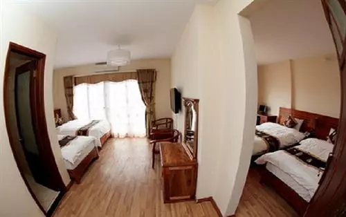 Fotos del hotel Sunflower  & Travel:  15