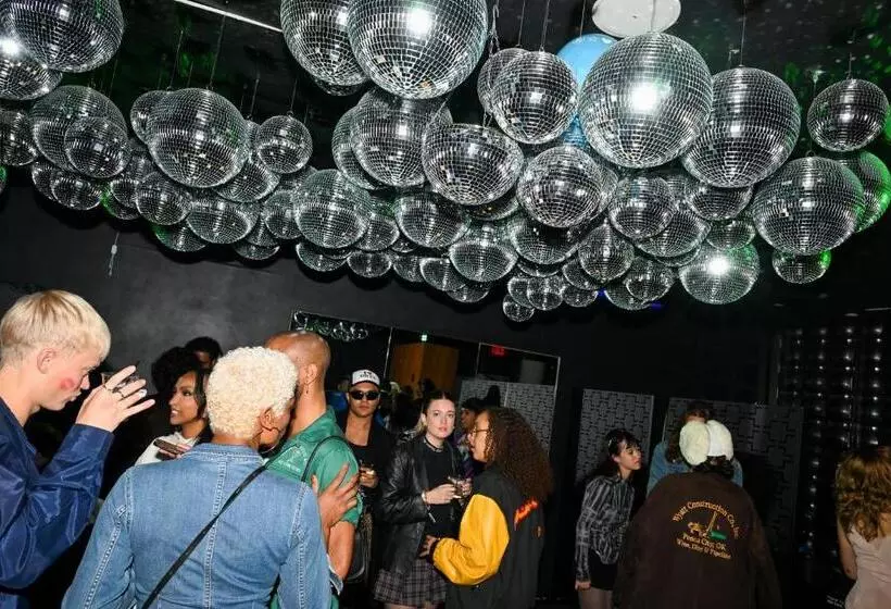 Fotos del hotel Selina Chelsea:  12