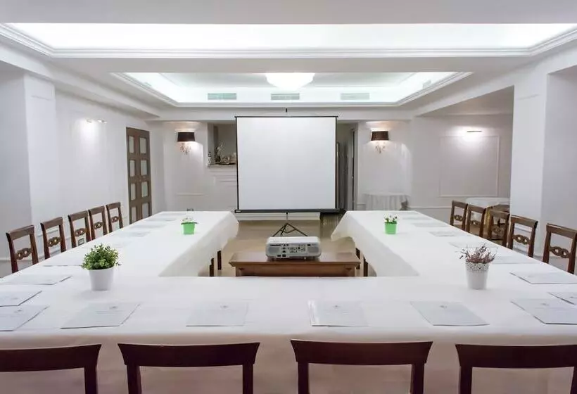 Fotos del hotel Dbh Bucharest:  4