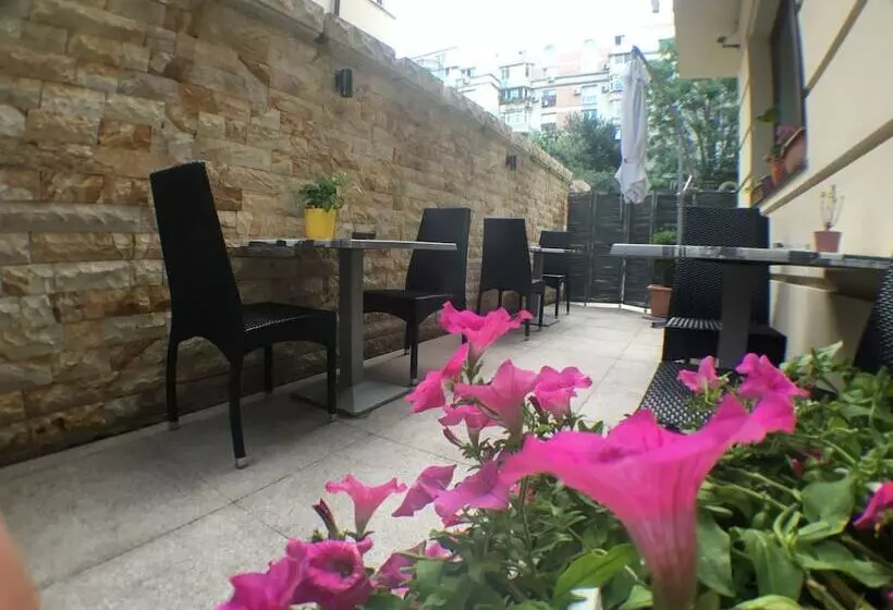 Fotos del hotel Dbh Bucharest:  5