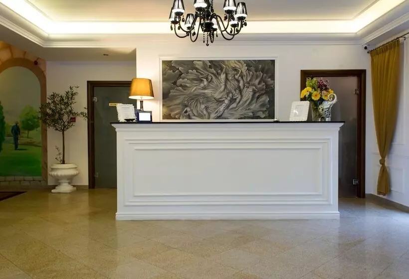 Fotos del hotel Dbh Bucharest:  2