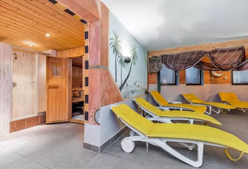 Fotos del hotel Sylvia By Skinetworks:  10