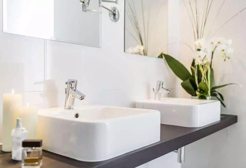 Fotos del hotel Grand  Bellevue:  16