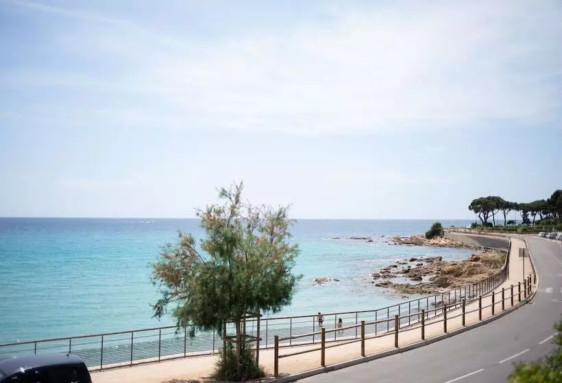 Fotos del hotel Hôtel La Pinède:  9