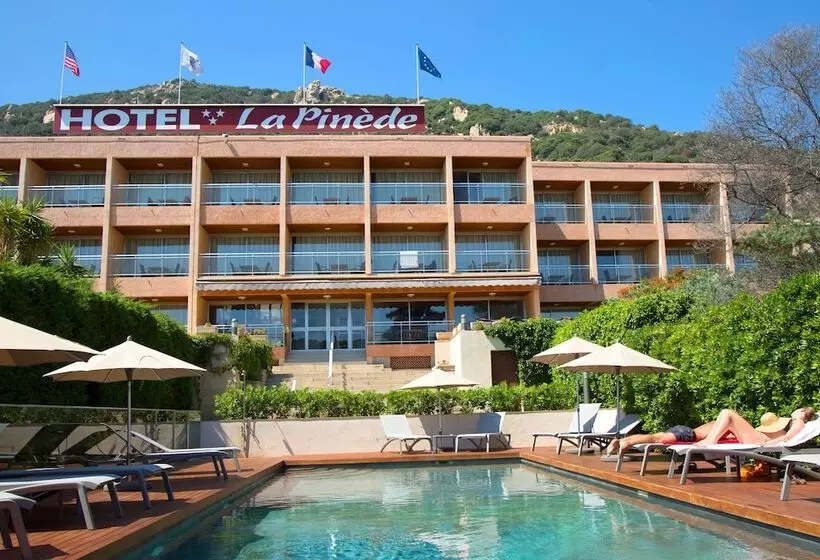 Hôtel La Pinède