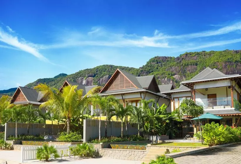 Ja Enchanted Waterfront