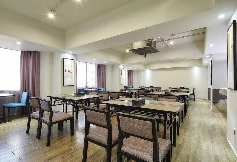 Fotos del hotel Insail S:  9