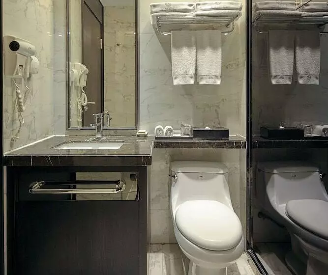 Fotos del hotel Insail S:  13