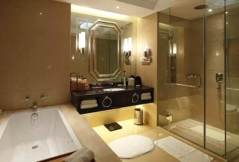 Fotos del hotel Riviera Hotel Ningbo:  9