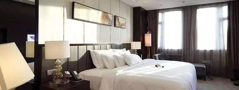 Fotos del hotel Riviera Hotel Ningbo:  2