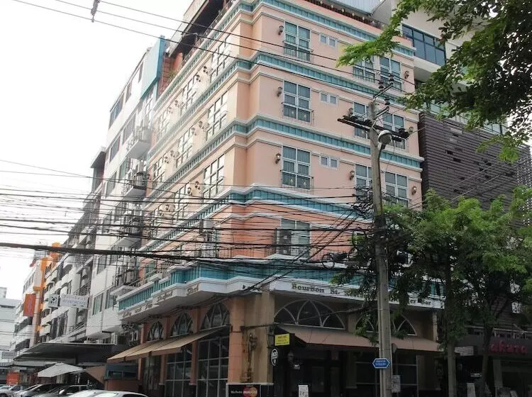 Bourbon St. Boutique