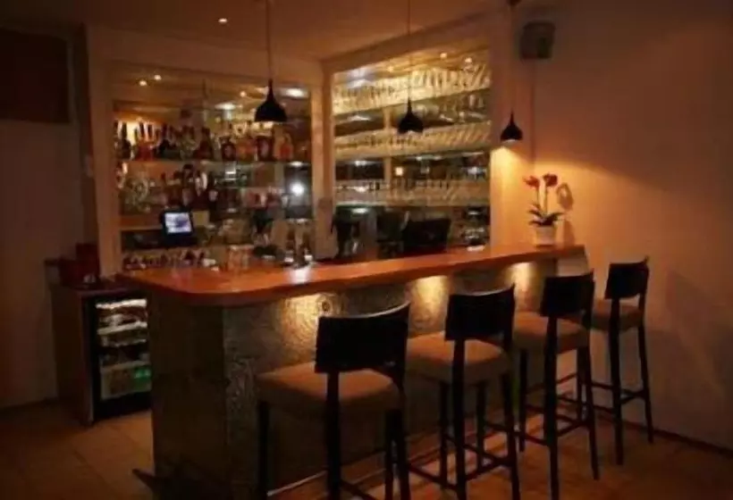 Fotos del hotel Homeland:  5