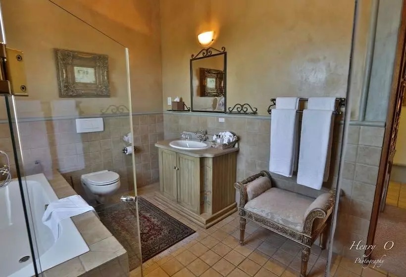 Fotos del hotel Castello Di Monte:  15