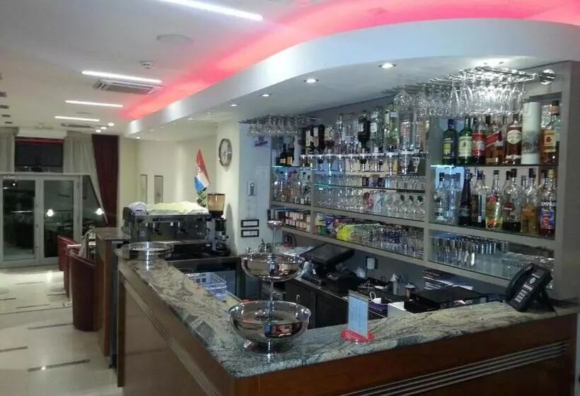 Fotos del hotel Croatia:  15