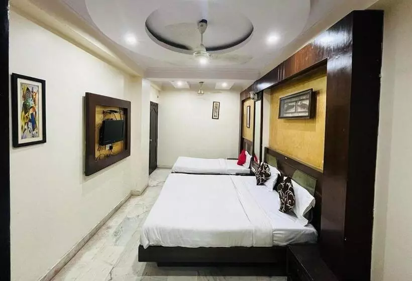 Fotos del hotel Spot Inn Hostel:  11