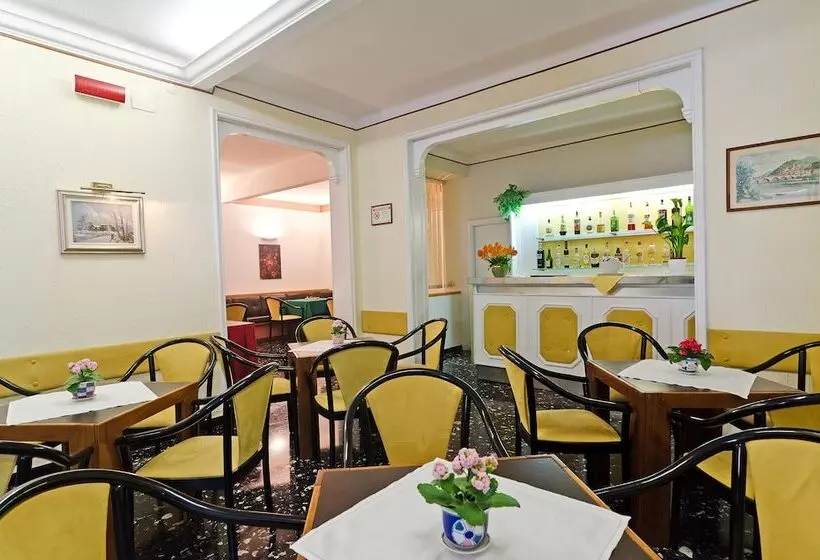 Fotos del hotel Ariston Montecarlo:  19