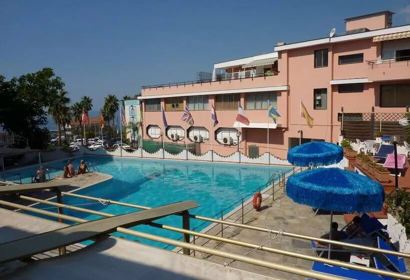 Fotos del hotel Ariston Montecarlo:  9