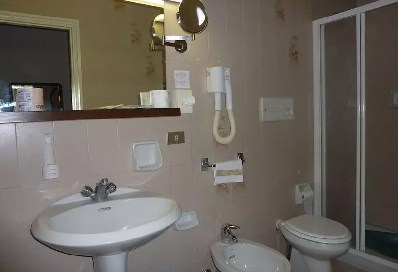 Fotos del hotel Ariston Montecarlo:  12