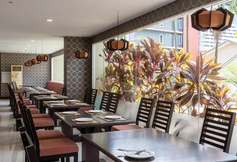 Fotos del hotel Boss Suites Nana:  4