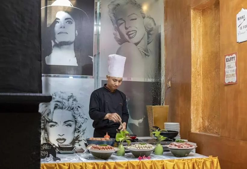Fotos del hotel Royal Tunjung Bali:  14