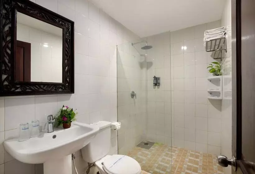 Fotos del hotel Royal Tunjung Bali:  13