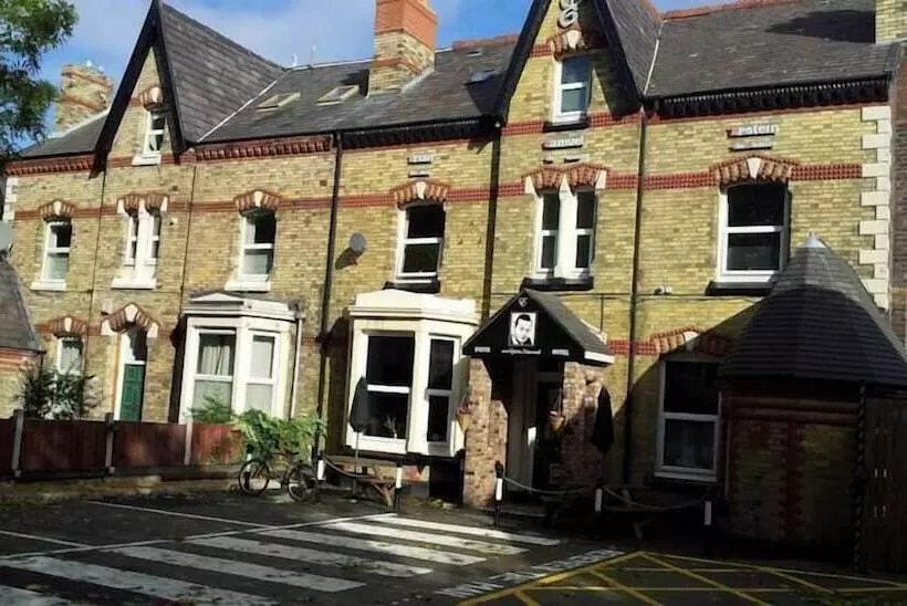 Fotos del hotel Stanley Park Hotel:  9