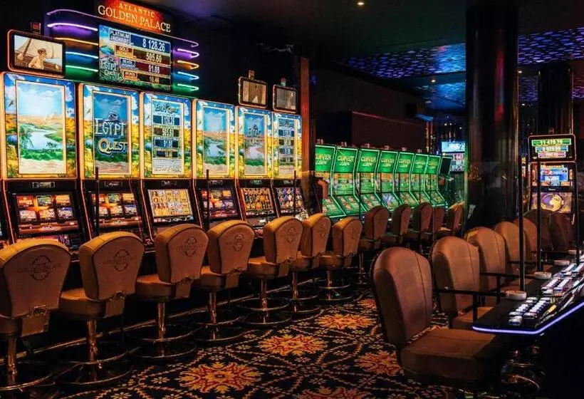 Fotos del hotel Golden Palace Batumi  & Casino:  21