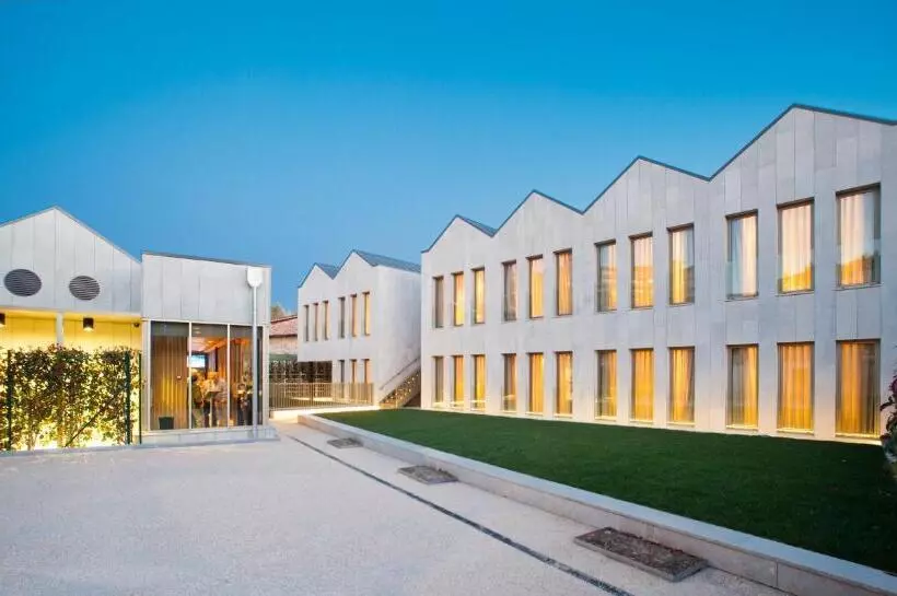 Fotos del hotel Araba:  14