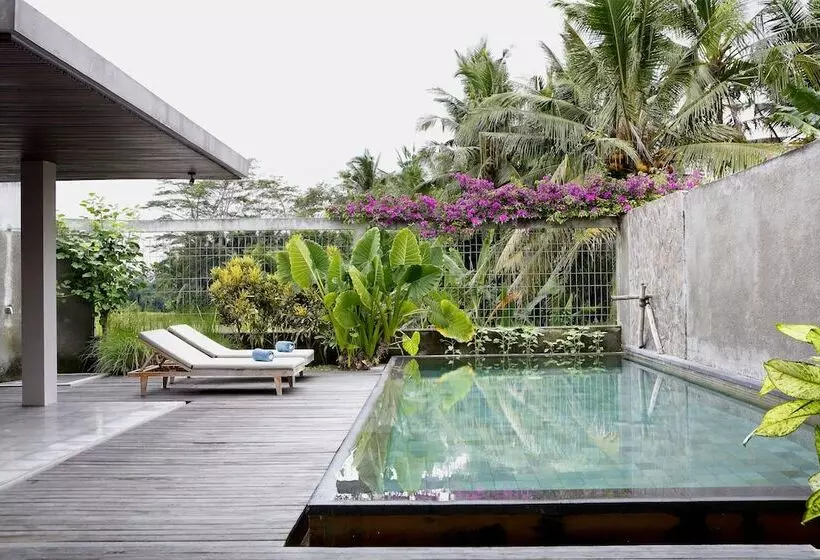 Fotos del hotel Villa Kayu Lama:  2