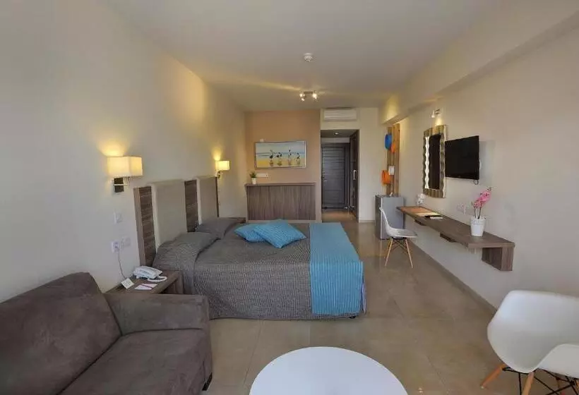 Fotos del hotel Nelia Gardens:  3